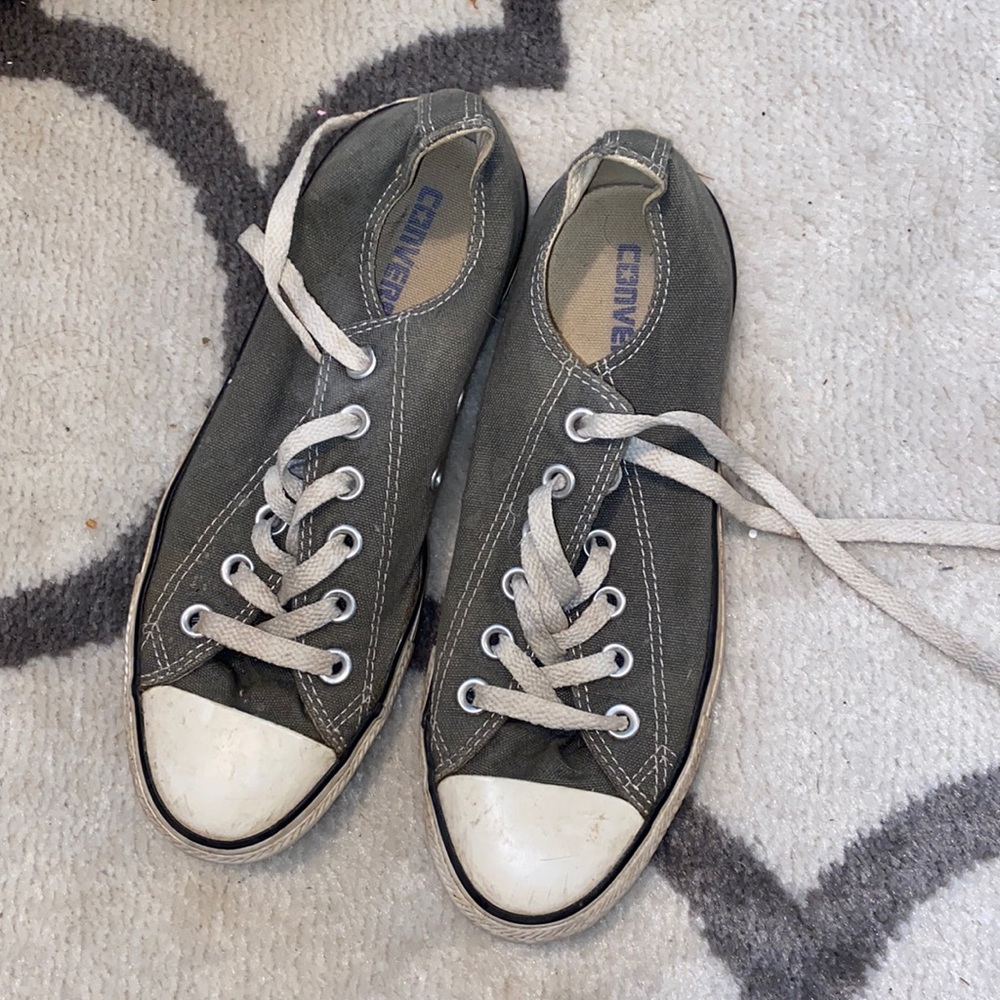 Gray Converse